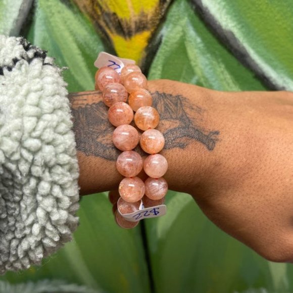 Golden Strawberry Quartz Bracelet (6mm) - Picture 1 of 1